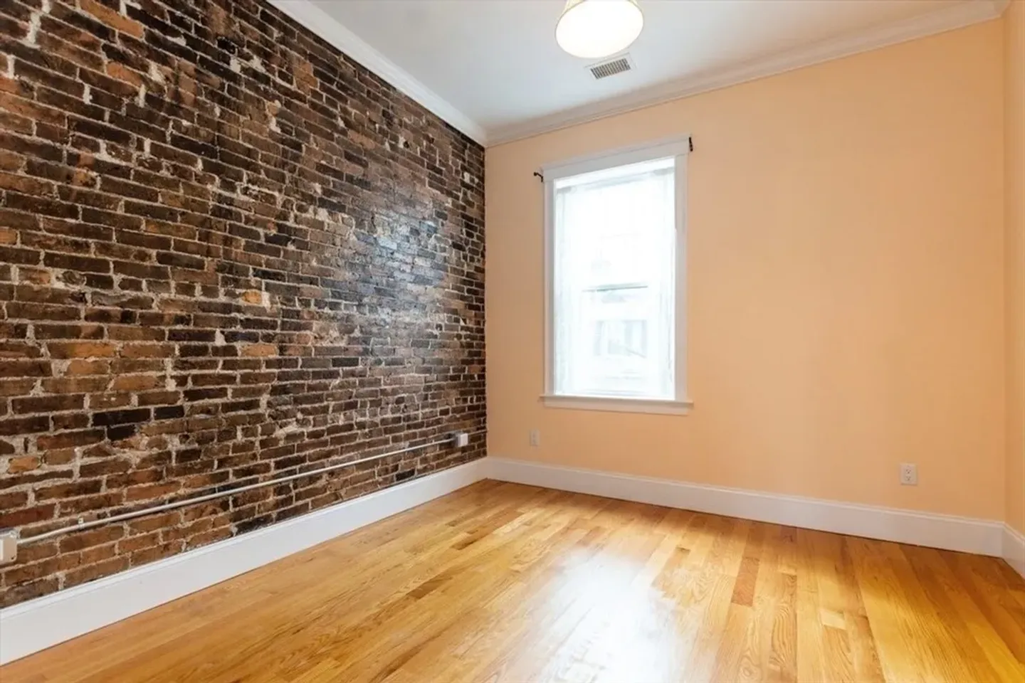 AI Virtual Staging Living Room