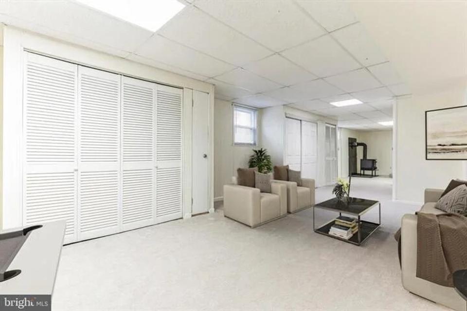 Why Some Realtors Say They Hate Virtual Staging